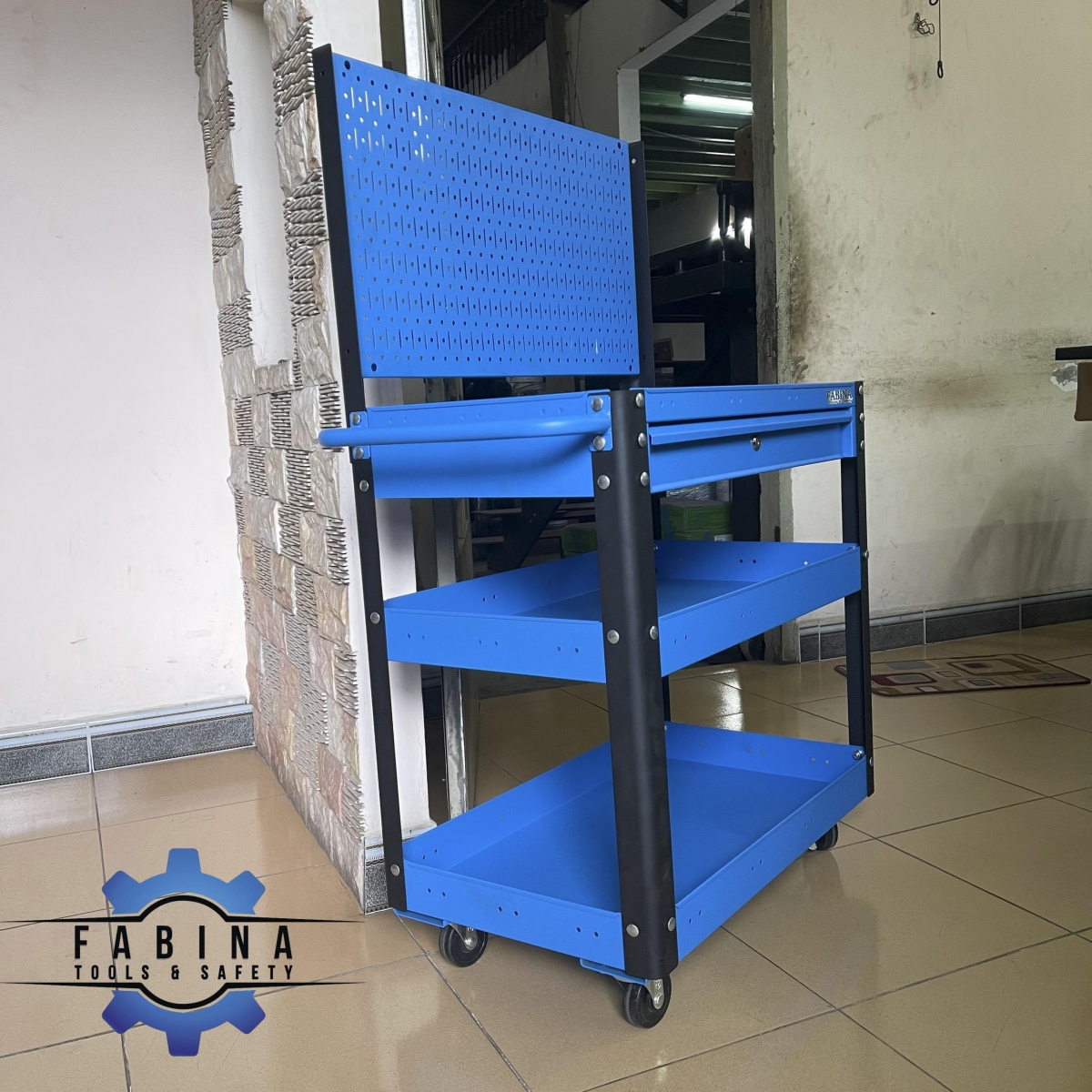 Tủ dụng cụ 3 ngăn
